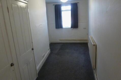 Bedroom.JPG