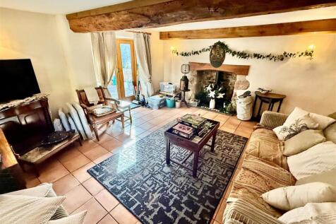 sitting room np.jpg