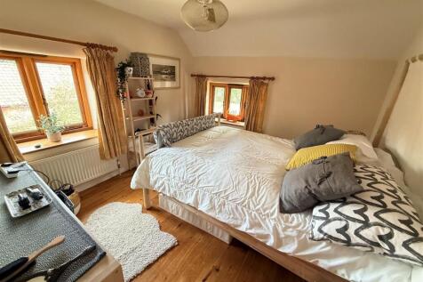 Bedroom two np.jpg