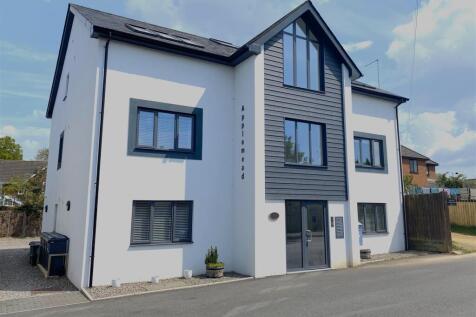 Exterior applemead.jpg