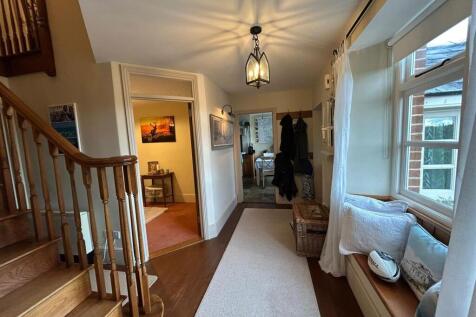 WhatsApp Image 2025-10-21 at 12.17.38 (1).jpeg