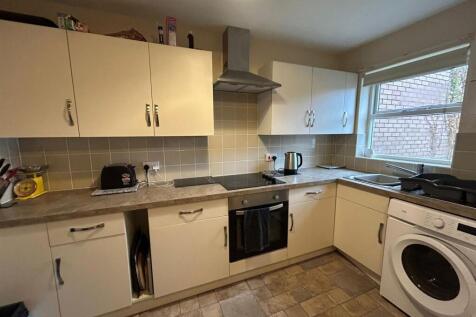 WhatsApp Image 2025-10-30 at 12.20.07 (2).jpeg