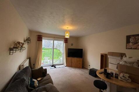 WhatsApp Image 2025-10-30 at 12.20.07 (4).jpeg