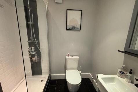 shower room.jpg