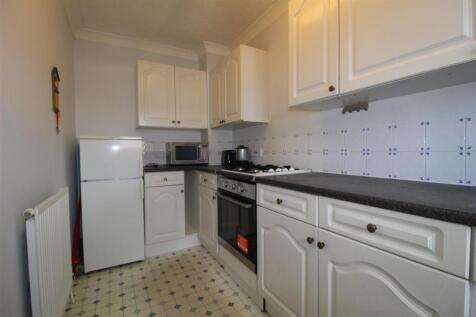 Kitchen.JPG