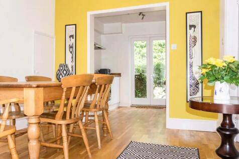 Dining Room.jpg