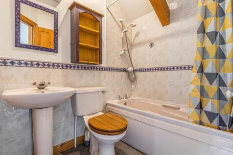 A24 - 3_4 Swallow Cottages Totnes - 230804.jpg
