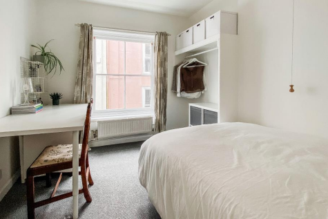 Bedroom 5.png