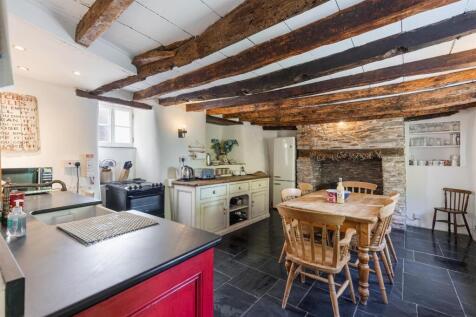 A03 - Maple Cottage Brook St, slapton - 240510.jpg