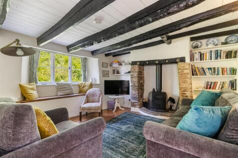 A02 - Maple Cottage Brook St, slapton - 240510.jpg