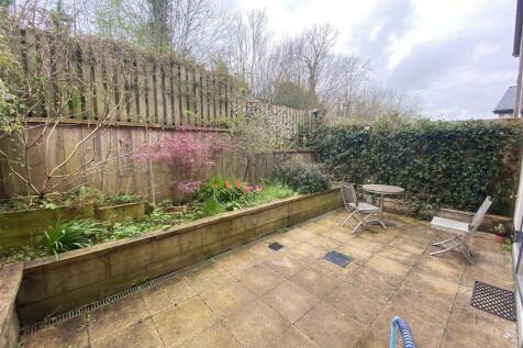 Courtyard garden