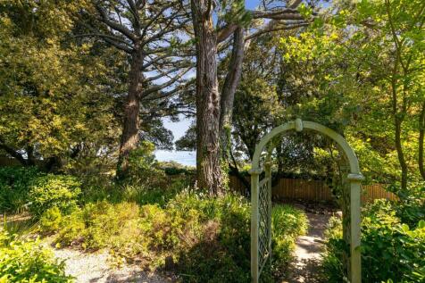 A35 - Brockhall, Strete - 230601.jpg