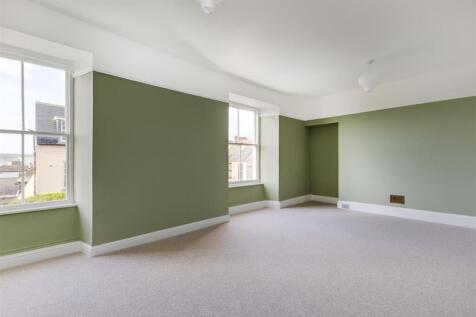 Regent Terrace 1-17.jpg