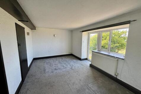 Master bedroom.jpg