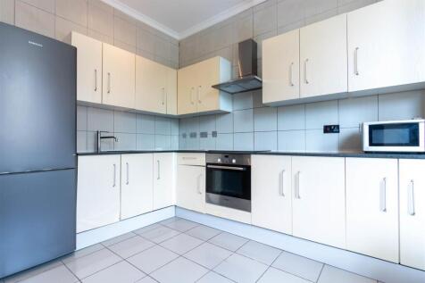 kitchen area.jpg