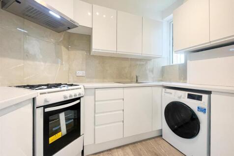 kitchen (1 of 1).jpg