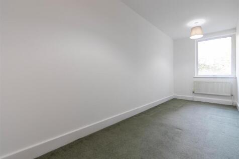 bathroom 32.jpg