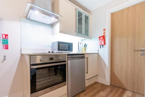 kitchen area.jpg