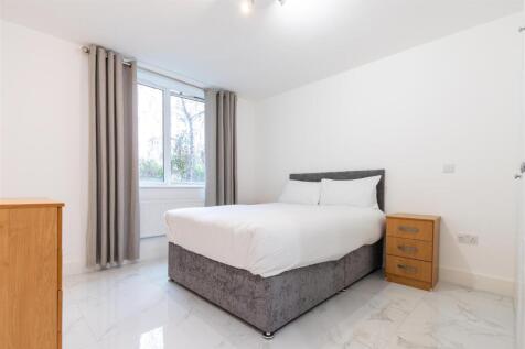 bedroom 1 (1 of 1).jpg