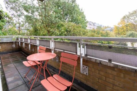 balcony (1 of 1).jpg