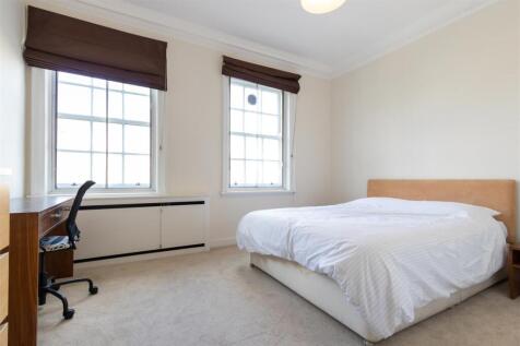 bedroom 1 (1 of 1).jpg