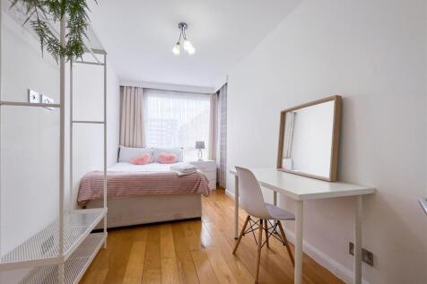 bedroom 2 (1 of 1).jpg