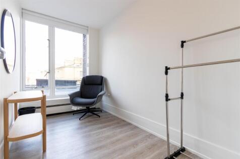 bedroom 3.jpg