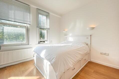 bed area (1 of 1).jpg