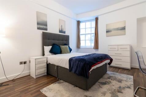 bedroom 4.jpg