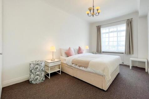 bedroom 3 (1 of 1).jpg