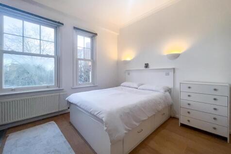bed area (1 of 1).jpg