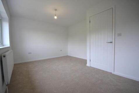Bedroom 1.JPG
