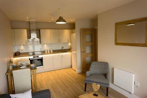 2 bedroom kitchen.jpg