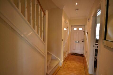5 Feldon Way.jpg