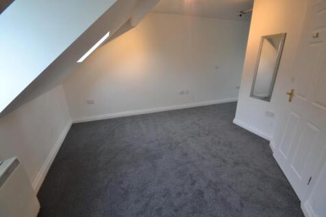 Bedroom 1.JPG