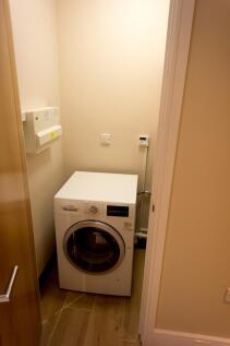 1 bed store cupboard.jpg