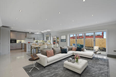 6 Bedroom Detached House For Rent (Private Gated 