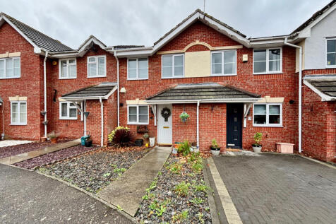 Mid-Terrace 2 Bed House for Sale