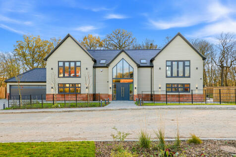 4 Bedroom Detached Homes