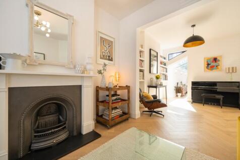 Property Image 8