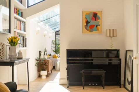 Property Image 9