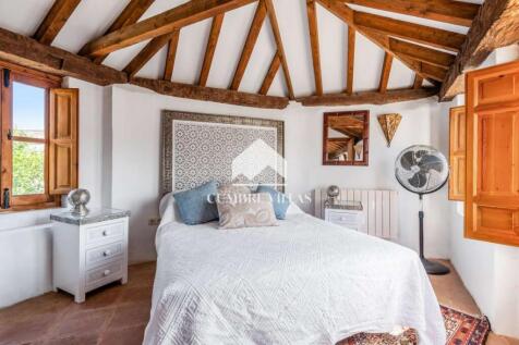 Property Image 32