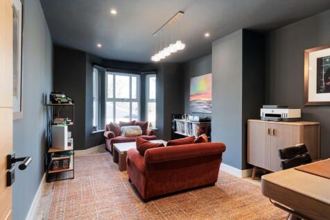 4_holland_park_19.jpg