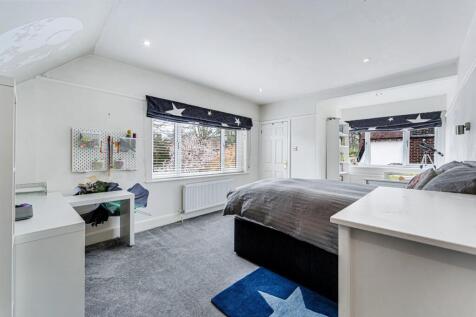4 MOSS LANE-15.jpg