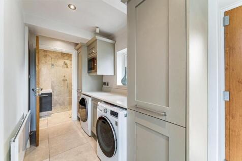 4 MOSS LANE-68.jpg