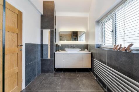 4 MOSS LANE-5.jpg