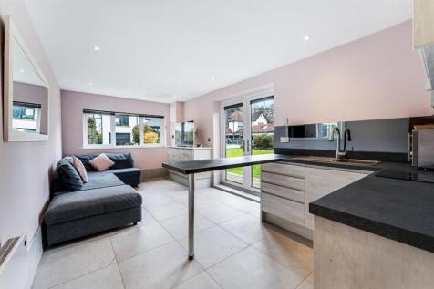 4 MOSS LANE-51.jpg
