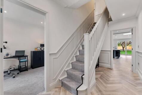 32 PINE ROAD-38.jpg
