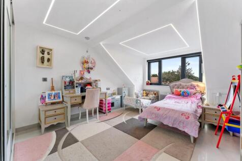 10 LAWTON AVENUE-44.jpg