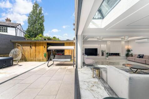 10 LAWTON AVENUE-35.jpg